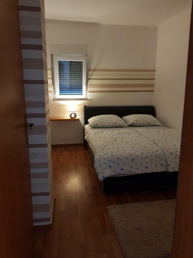 Apartment Подстрана Экстерьер фото