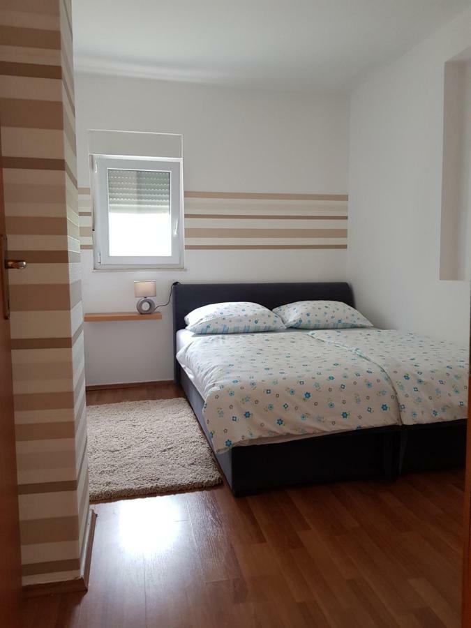 Apartment Подстрана Экстерьер фото